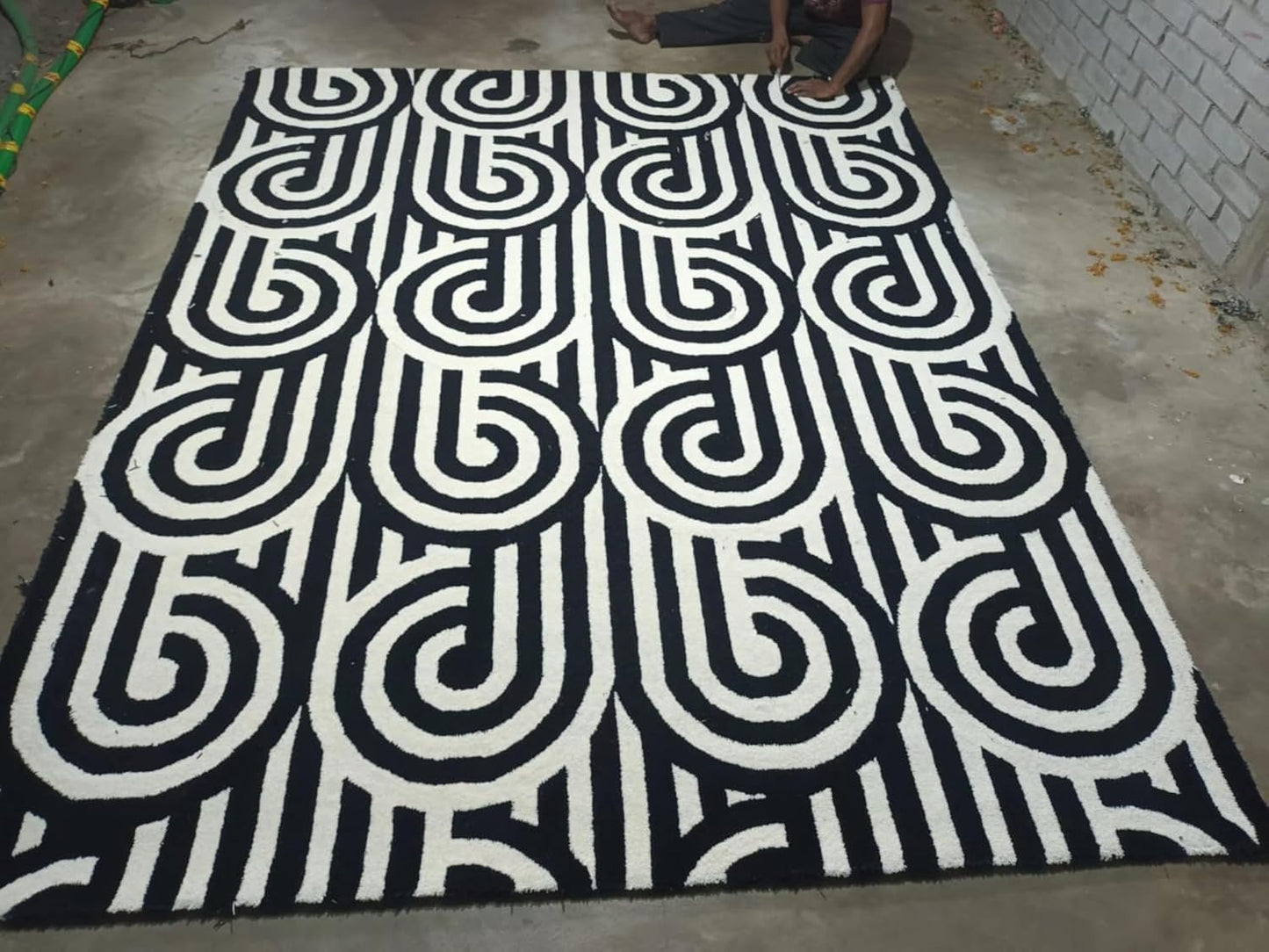 Geometric Handmade Oriental Area Rug